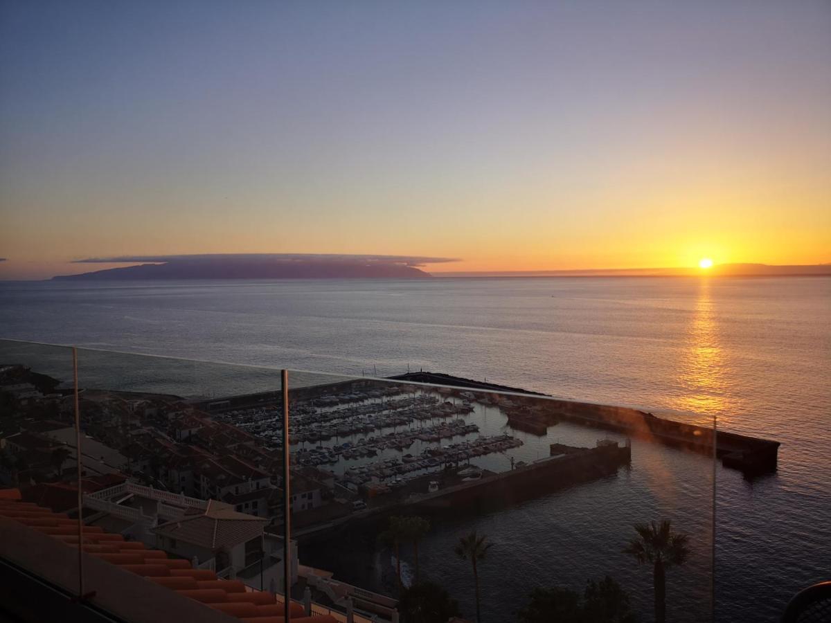 Santiago del Teide Magnificent Apt. With Sea View, Cliff & Marina מראה חיצוני תמונה